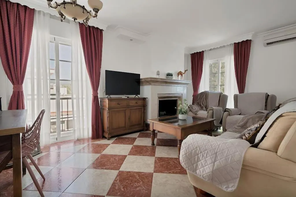 Apartamento Con Jacuzzi Y Parking En San Pedro - Del Valle 72 2 Marbella