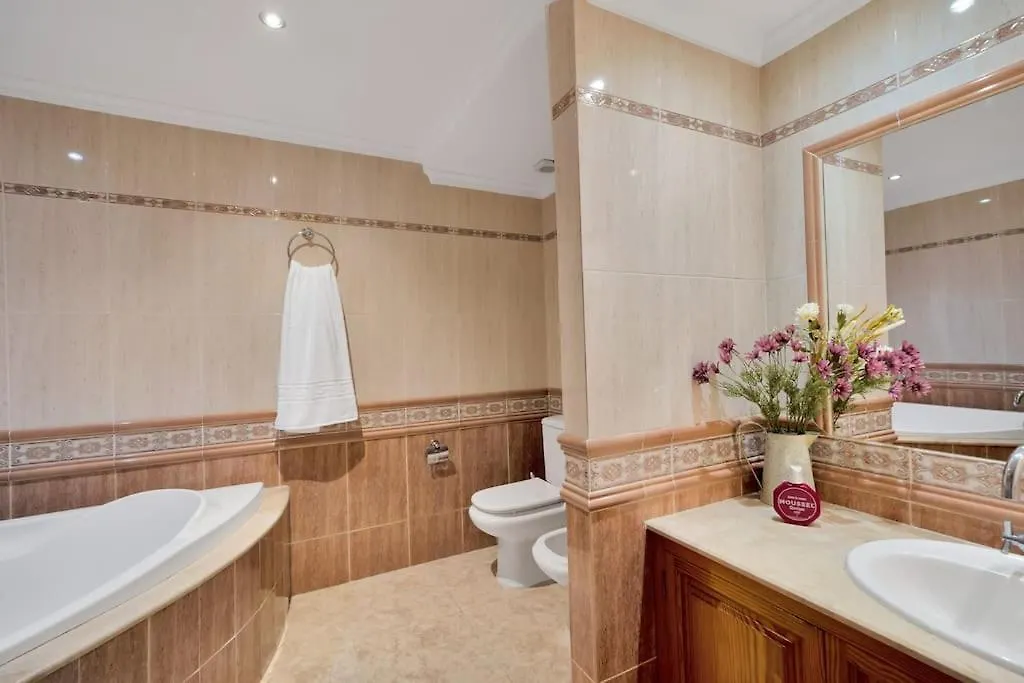 Apartamento Con Jacuzzi Y Parking En San Pedro - Del Valle 72 2 Marbella Espanha